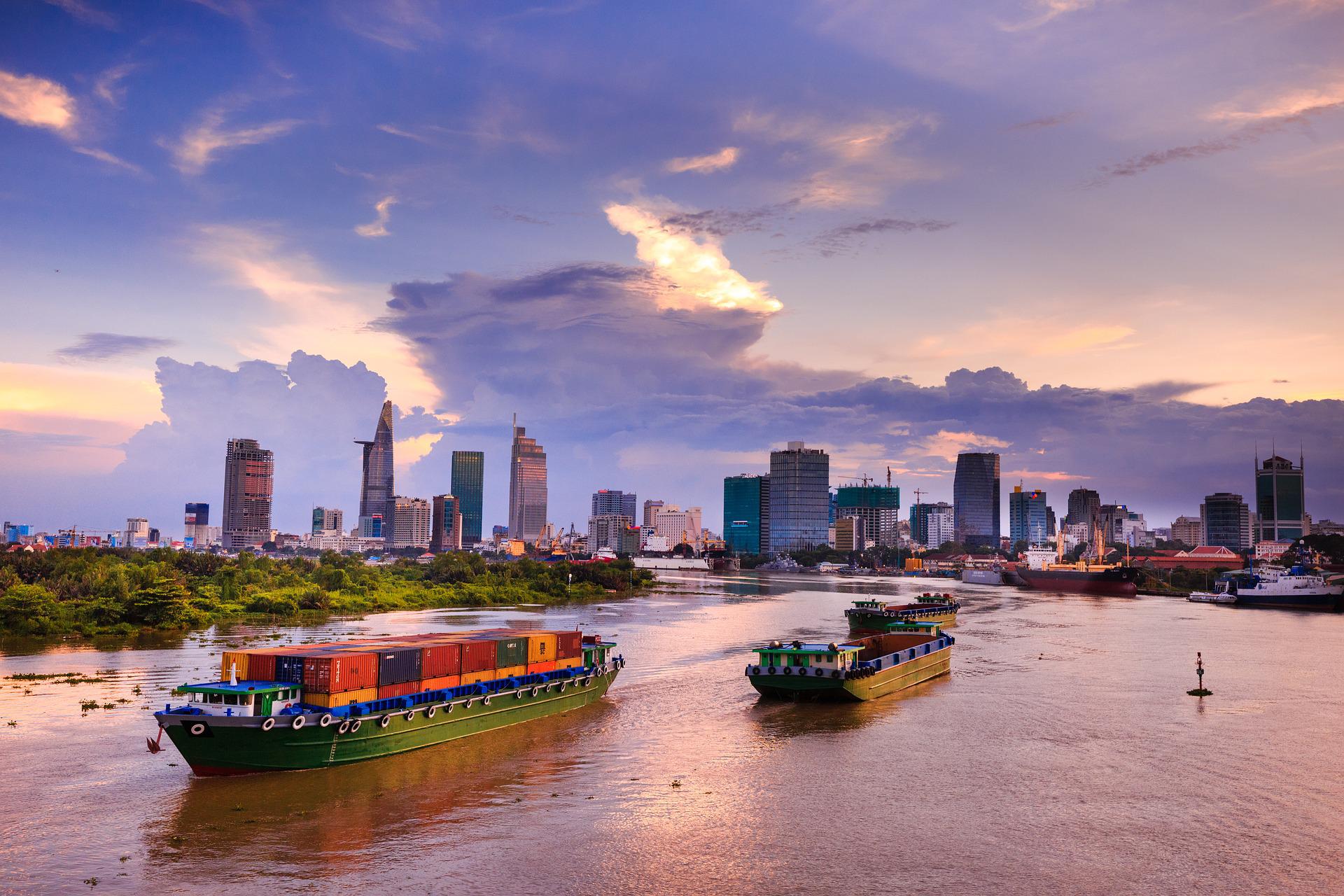 https://media.horasis.org/wp-content/uploads/2022/07/ho-chi-minh-g4af89aee5_1920.jpg