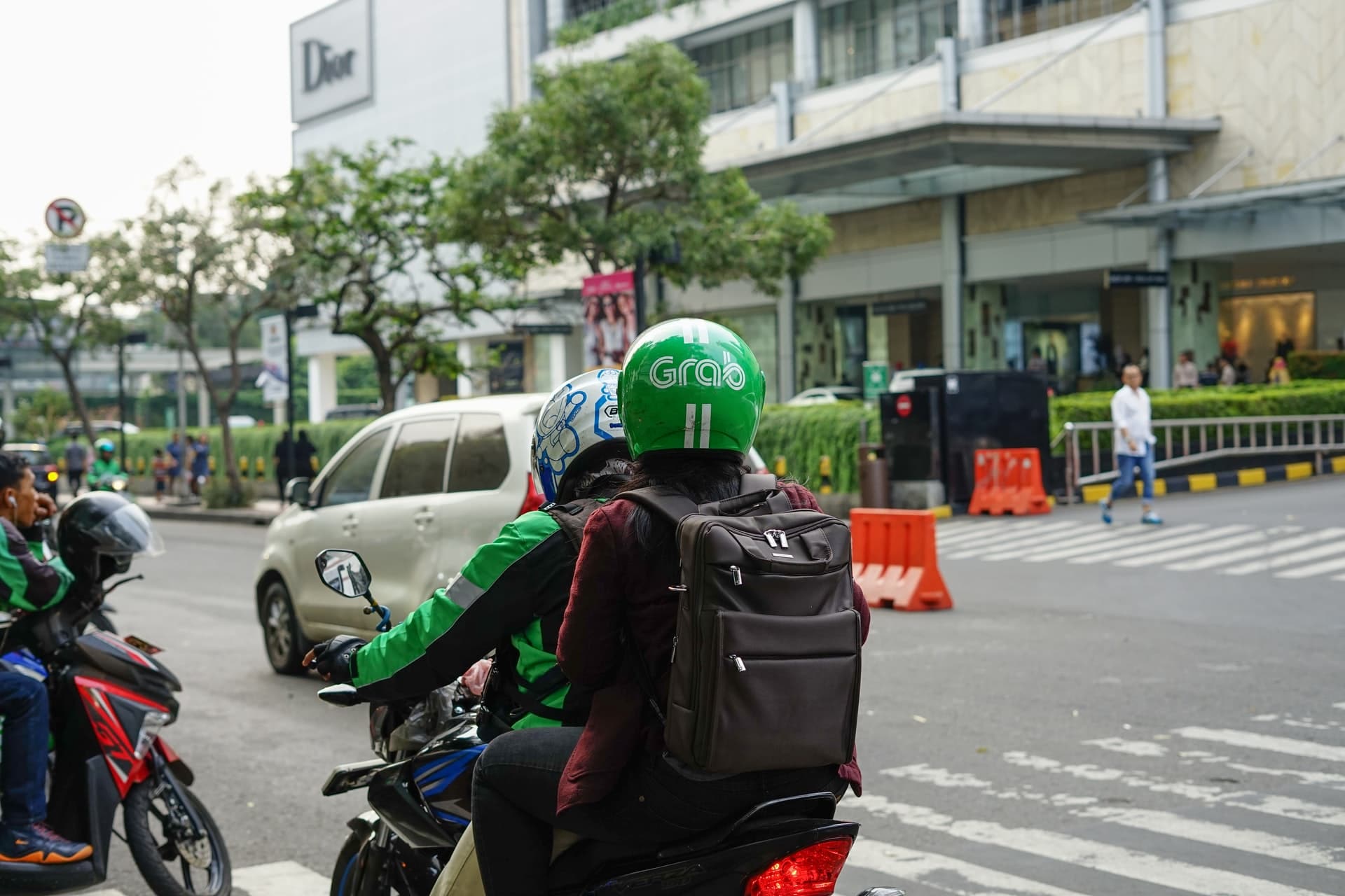 https://media.horasis.org/wp-content/uploads/afif-kusuma-aMl7QzpzYdA-unsplash.jpg